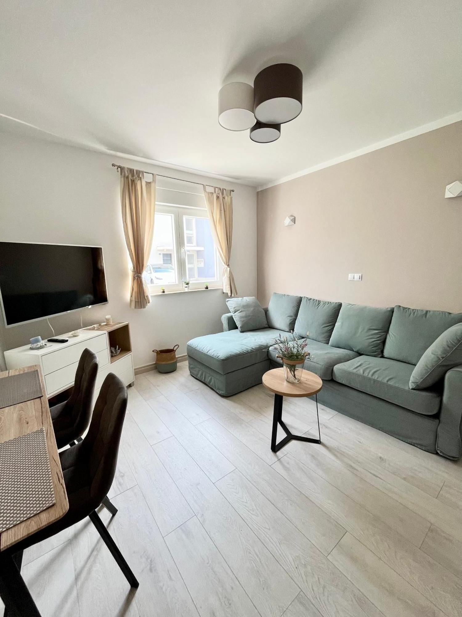 Apartment Laura Подстрана Экстерьер фото